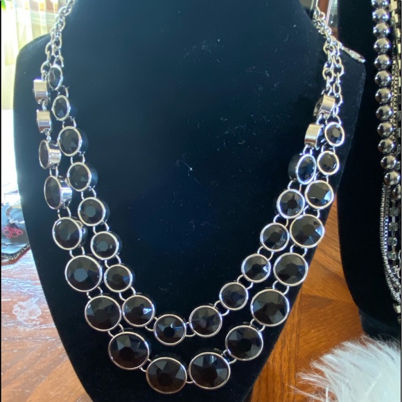 Everything must go sale - Picture 2 of 11